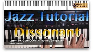 Jazz Keyboard Tutorial Adding Dissonant Chords into Your Voicing [upl. by Renrag540]