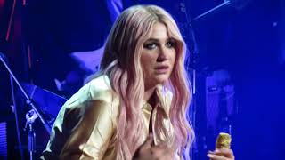 Take It Off  Kesha  12417  1013 KDWBs Jingle Ball  St Paul MN [upl. by Lodhia]