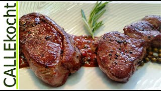 Kleine Steaks vom Reh braten und zubereiten Rezept für Wildmedaillons [upl. by Ilesara]