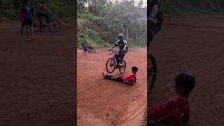 cycle trending mtb stunt 😱 challenge to me🤯😰omg😳😱 don’t try🚫🤠🫣😰 [upl. by Dermot544]