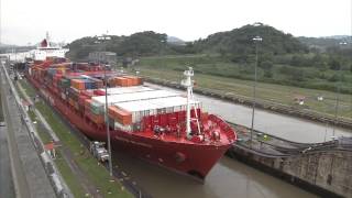 How Does the Panama Canal Work [upl. by Allison]