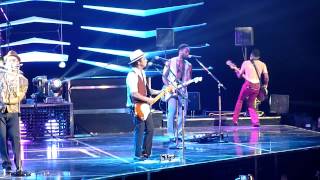 Bruno Mars  Marry You Live at O2 World Berlin 28102013 HDampHQ [upl. by Suh205]