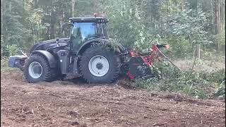 valtra s394 mit forstmulcher ahwiprinoth [upl. by Ydnal414]