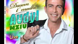 Avdyl Mziu kur e pash at vajzen te shkolla044 346 739 049 818636 [upl. by Hartman320]