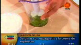 sardinas con espaguetis y crema de espinacas pt2 201102073gp [upl. by Balfore]