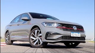 Volkswagen Vento Jetta GLI  Test  Matías Antico [upl. by Eidnalem]