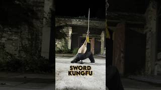 POWERFUL SWORD FIGHTING KUNGFU  MARTIAL ARTS KUNG FU swordman martialarts kungfu [upl. by Okin]