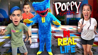 HUGGY WUGGY IS AFTER US Poppy Playtime In Real Life FUNhouse Family [upl. by Ettedualc]