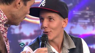 Showmatch 2012  Alexander Caniggia llegó a Showmatch [upl. by Bekelja146]