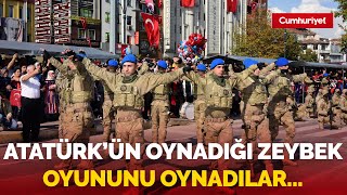 Komandolardan Cumhuriyetin 100 yılına özel zeybek gösterisi [upl. by Carlee46]