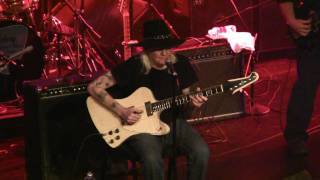 Johnny Winter LRBC 2010 quotHideawayquot [upl. by Penney]