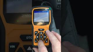 OBD2 Vehicle scanner QUICK REVIEW WOW FAST and Easy Car diagnostics [upl. by Edieh]