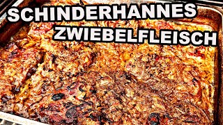 SCHINDERHANNES Zwiebelfleisch vom Grill  The BBQ BEAR [upl. by Cimah]