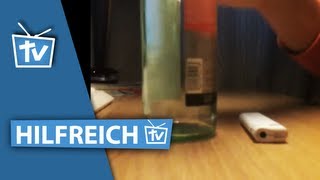 ANLEITUNG Bar Tricks  Flasche von einem Feuerzeug befördern ohne diese zu berühren [upl. by Elirpa]