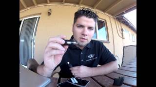 How to charge an electric cigarette or ecig  Crown7 [upl. by Shina]