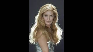 Culture française  Luka nous présente la chanteuse Dalida dans la série des icônes françaises [upl. by Burkhardt547]