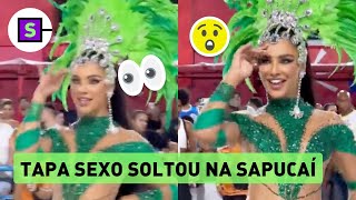 Musa do Carnaval Gabriela Versiani perde tapasexo no meio da Sapucaí Vergonha [upl. by Yevi873]