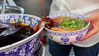 Beijing Street Food  Lanzhou Beef Hand Pulled Noodles [upl. by Ruomyes]