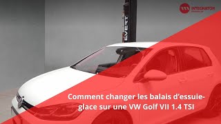 Comment changer les balais d’essuie glace sur une VW Golf VII 14 TSI [upl. by Bandur]