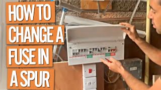 How to Change a Fuse in a Fused Spur in 1 min [upl. by Eiramassenav]