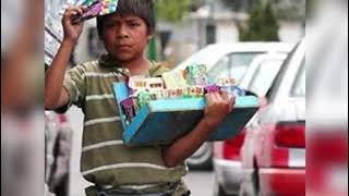 Aumenta número de niños vendedores en el zócalo de Atlixco [upl. by Derfla]