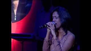 Kabhi Shaam Dhale  Mahalaxmi Iyer  DOREMI LiveMusic [upl. by Nauqal]