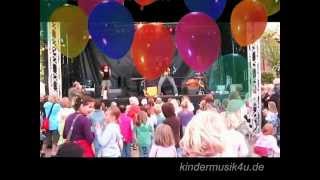 Konzerte für Kinder modern ♪ Das Leben ist so schön Kinderlieder Kindermusik Openairfest [upl. by Eelarak]