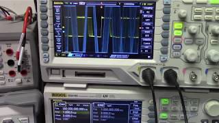 78 The PLL as a FM Demodulator [upl. by Huber4]