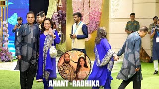 Anil Ambani With Wife Tina Ambani Arrives At Anant Ambani amp radhika merchant grand Wedding function [upl. by Won524]