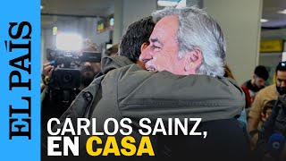 DAKAR 2024  Carlos Sainz al llegar a España quotLuchar levantarse e intentarlo otra vezquot  EL PAÍS [upl. by Aihsened409]