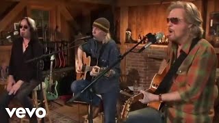 Daryl Hall  Can We Still Be Friends Live From Daryls House [upl. by Reivaxe411]