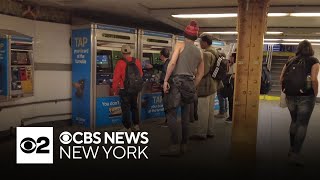 Subway riders in Queens say MetroCard machines are a mess [upl. by Pren350]