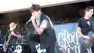 Crown the Empire  Memories of A Broken Heart  Live 8313 Vans Warped Tour [upl. by Thanasi466]