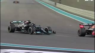 Defensa quotLeyendaquot de Sergio CHECO Pérez VS Lewis Hamilton  Gran Premio de Abu Dhabi 2021  Prt 3 [upl. by Aratahs678]