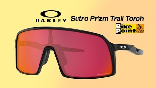 Óculos Oakley Sutro Prizm Trail Torch [upl. by Safir130]