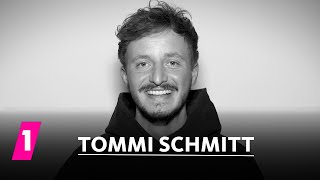 Tommi Schmitt im 1LIVE Fragenhagel  1LIVE [upl. by Mialliw]