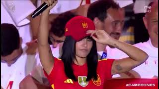 AITANA  MON AMOUR REMIX  CELEBRACIÓN por la 4a VICTORIA de ESPAÑA en la EUROCOPA [upl. by Onimixam]