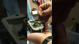 How to clean carburetor on a honda 50cc [upl. by Okiek956]