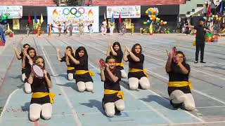 ohohoh karachi school dance girls and boys [upl. by Thgirw]