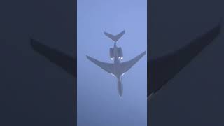 NetJets Bombardier Global 6000 Howling Flyby planespotting aviation privatejet [upl. by Eibur193]