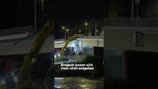 CAROLABRÜCKE Kawumm Hier kracht ein weiterer Teil der Brücke in Dresden zusammen shorts [upl. by Namad]