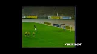 AlgérieSuède Match amical 1990 [upl. by Kenlee3]