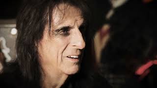 ALICE COOPER  Behind The Tracks Part 3 [upl. by Nelehyram]