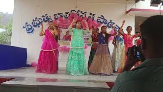 badilo koluvai devudila song dance performance by GGHS students medak [upl. by Epifano822]