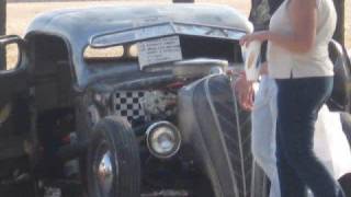 GASSERS HOT RAT RODS KUSTOM CAR SHOW LOW RIDERS HUNNERT CAR PILE UP OLD SCHOOL [upl. by Yretsym]