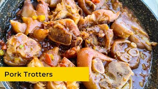 PORK TROTTERS I How To Make South African Pork Foot Trotters Recipe  Jokbal AmanqinaDingatha [upl. by Enegue]