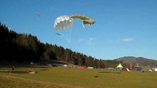 Rettungsschirmabstieg mit Paragleiter kontrolliert nach 3 fach Sat am Tober [upl. by Ottinger]