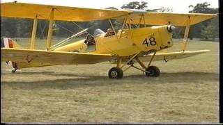 DE HAVILLAND TIGER MOTH CLUBS ANNUAL INTERNATIONAL MOTH RALLY WOBURN ABBEY [upl. by Bradleigh80]