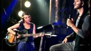 Ricardo Arjona ft Gaby Moreno Fuiste tu en vivo [upl. by Chansoo]