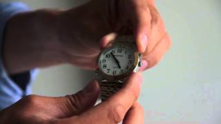 Montre parlante avec date et alarme  Montre pour aveugles et malvoyants [upl. by Mohsen725]